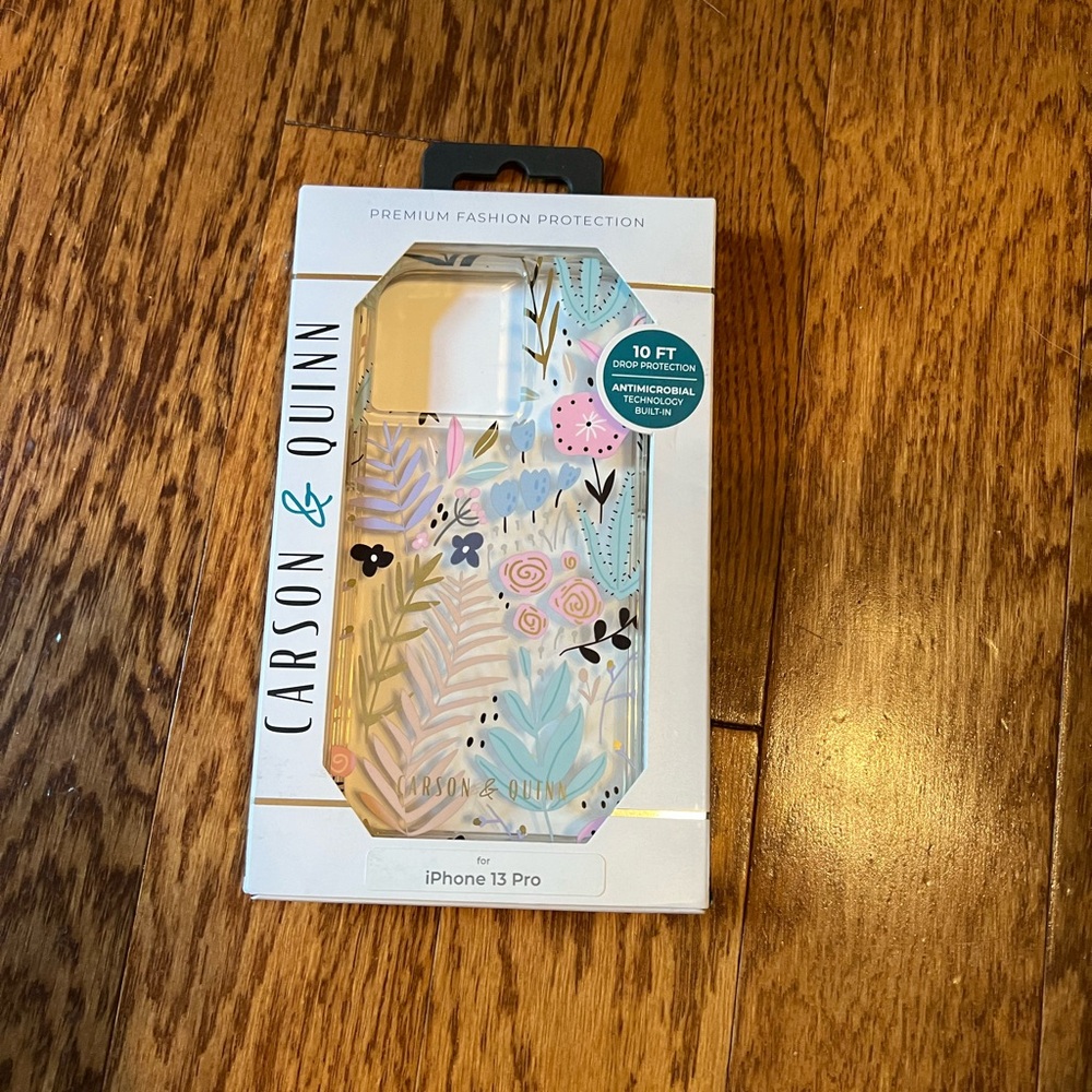 CARSON & QUINN CASE FOR IPHONE 13 PRO 6.1" - Bohemian Rhapsody